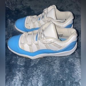 Blue unc 11 size 1.5y